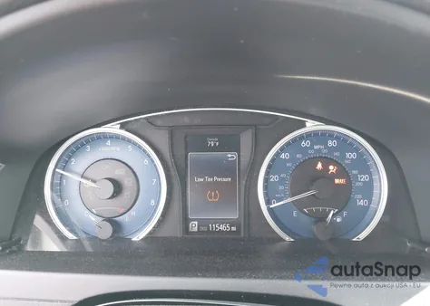 2017 Toyota Camry Le z USA, uszkodzony, nr VIN 4T1BF1FK1HU392637